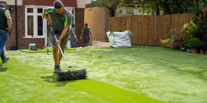 Laying Artificial Grass Step 9