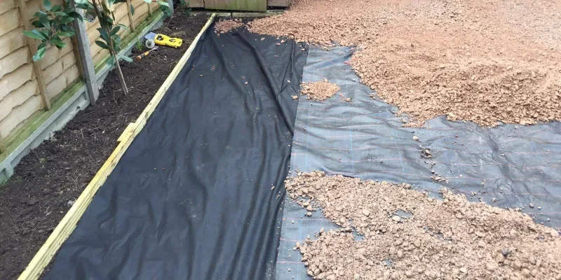 Laying Artificial Grass Step 4